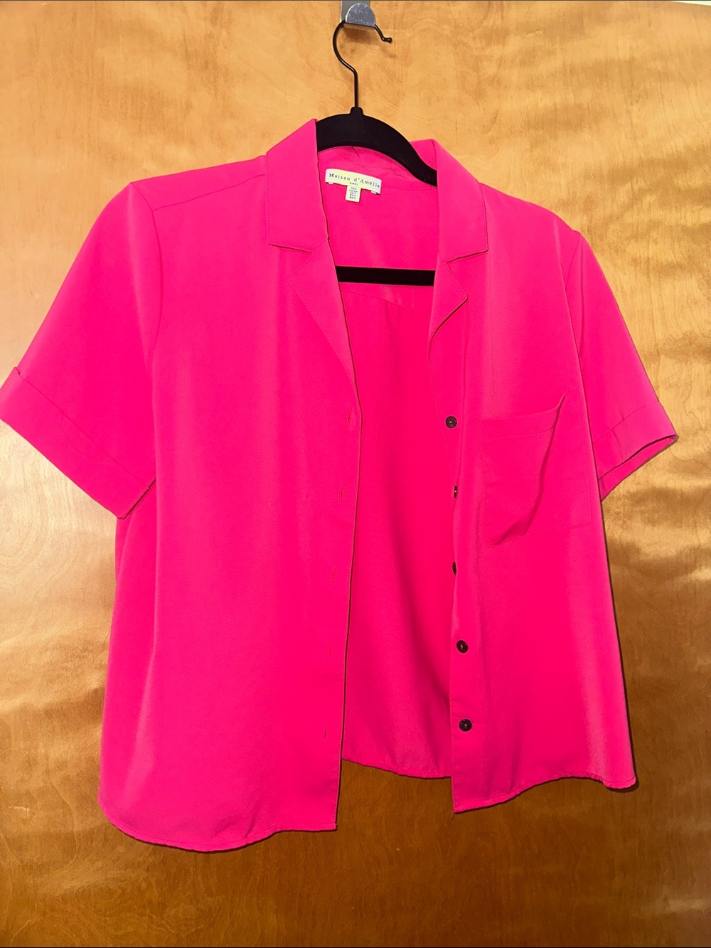 Relaxed Short-Sleeve Button-Down Shirt in Bright Pink